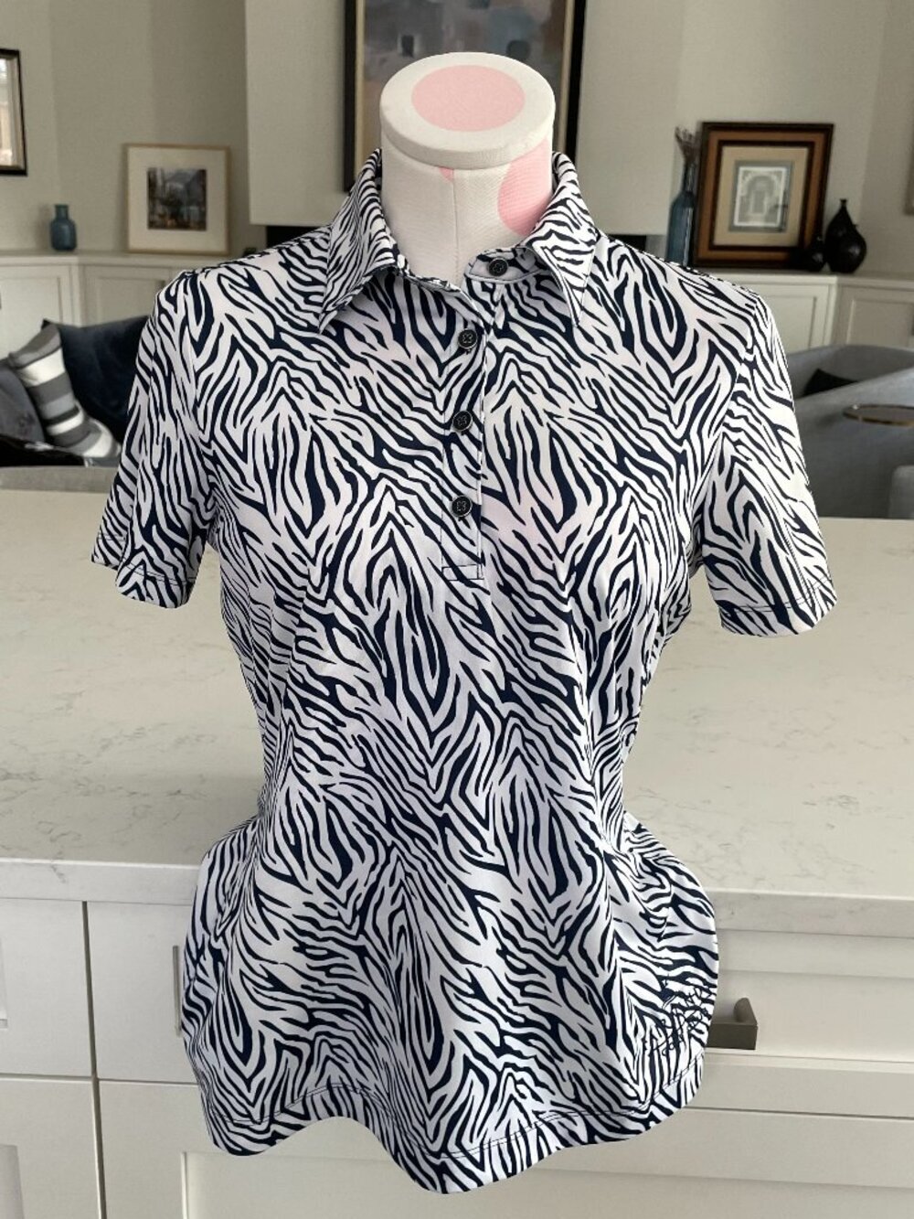 Greg Norman SS Zebra Print Poly Spandex Sporty Golf Polo Shirt Navy & White Sz S